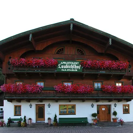 Laubichlhof *